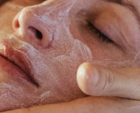17_Services_SpaBeauty-BeautyServices_3.jpg